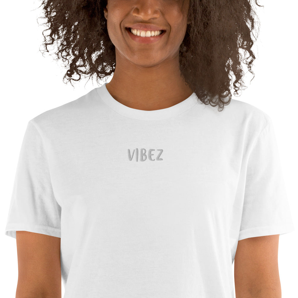 Short-Sleeve "VIBEZ" T-Shirt